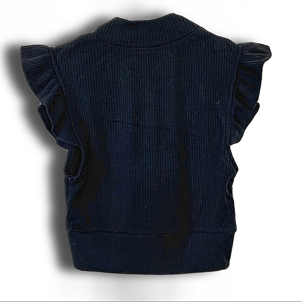 Small Black Vintage Crop top with Ruffle sleeves